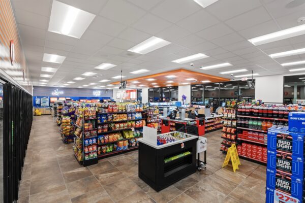 06-2404 114th St Large